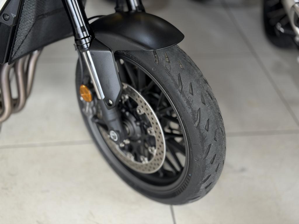 HONDA CB 1000 R - Foto