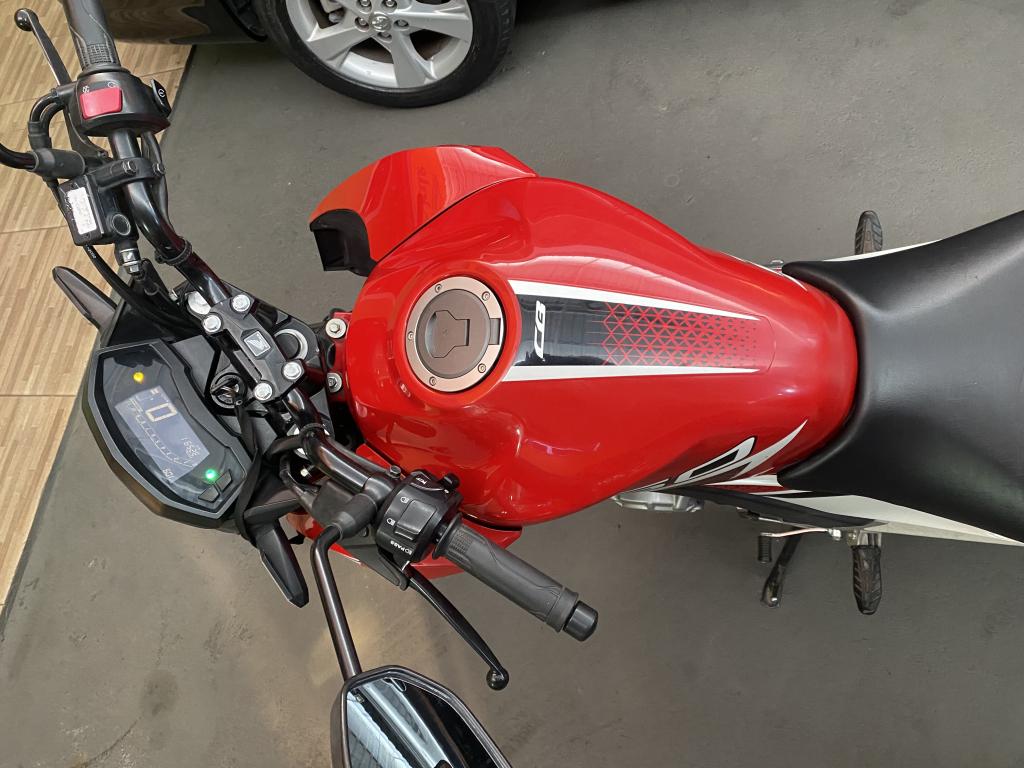 HONDA CB 250 F Twister - Foto