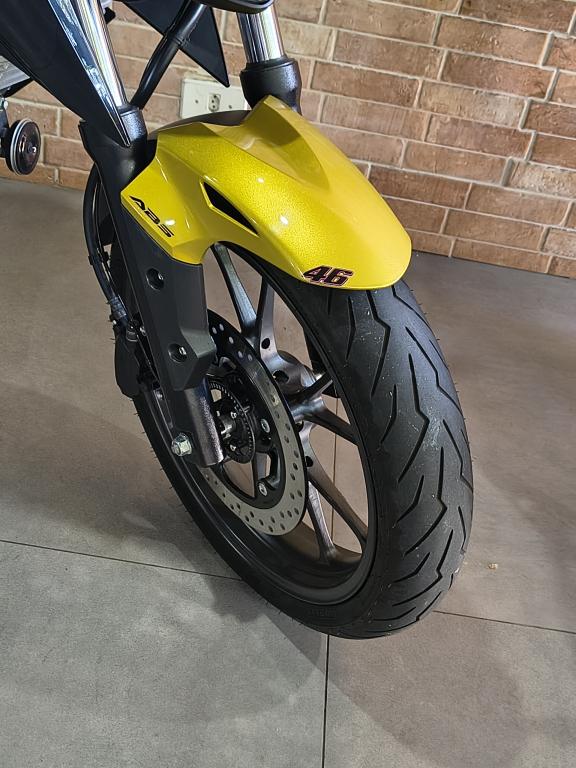 HONDA CB 300 F Twister - Foto