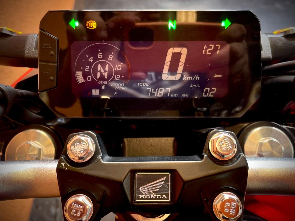 HONDA CB 300 F Twister - Foto