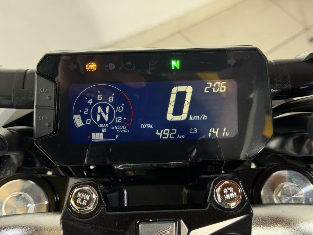 HONDA CB 300 F Twister - Foto