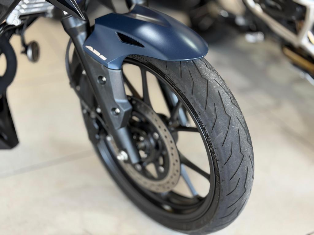 HONDA CB 300 F Twister - Foto