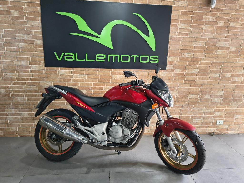 HONDA CB 300 R - Foto