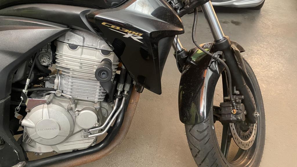 HONDA CB 300 R - Foto