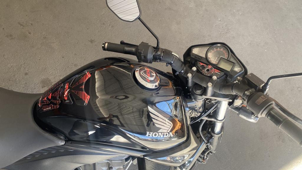 HONDA CB 300 R - Foto