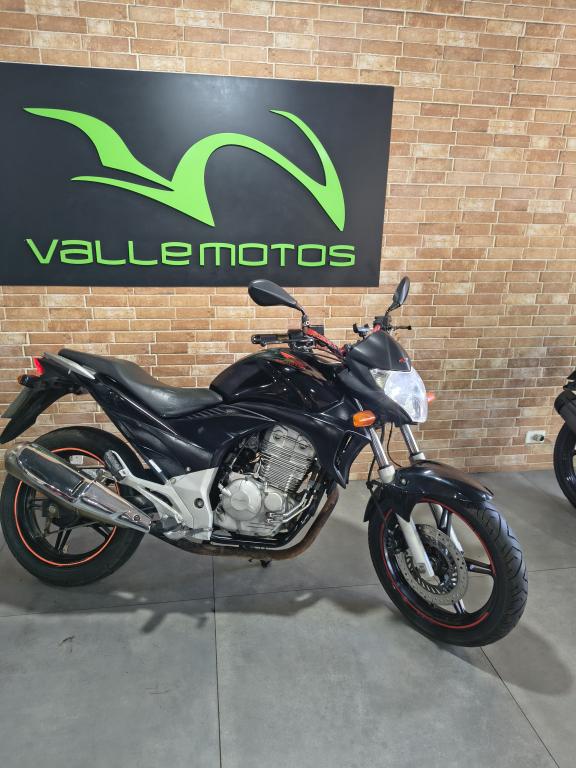 HONDA CB 300 R