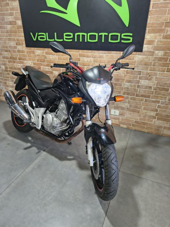 HONDA CB 300 R - Foto