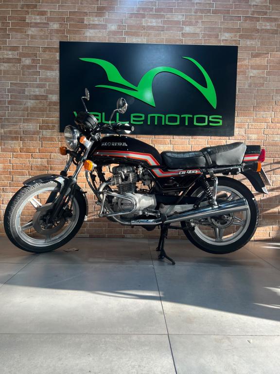 HONDA CB 400 - Foto