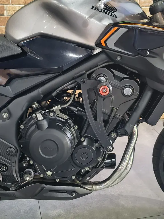 HONDA CB 500 F - Foto