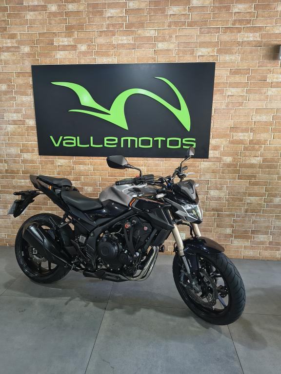 HONDA CB 500 F - Foto