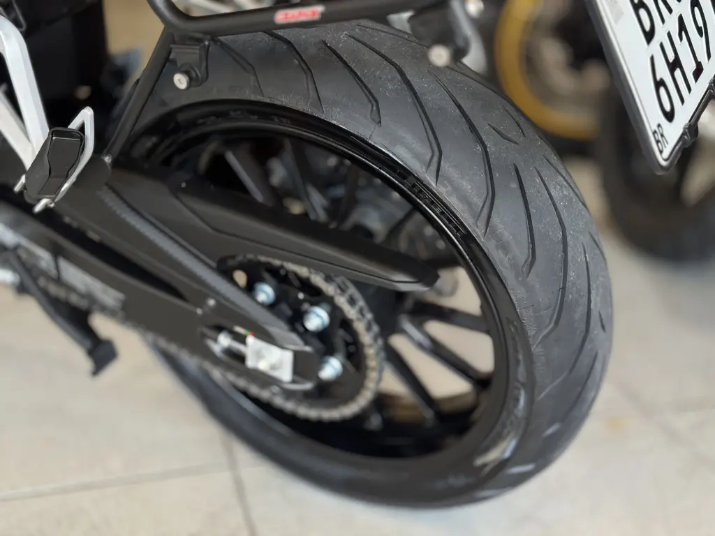 HONDA CB 500 X - Foto