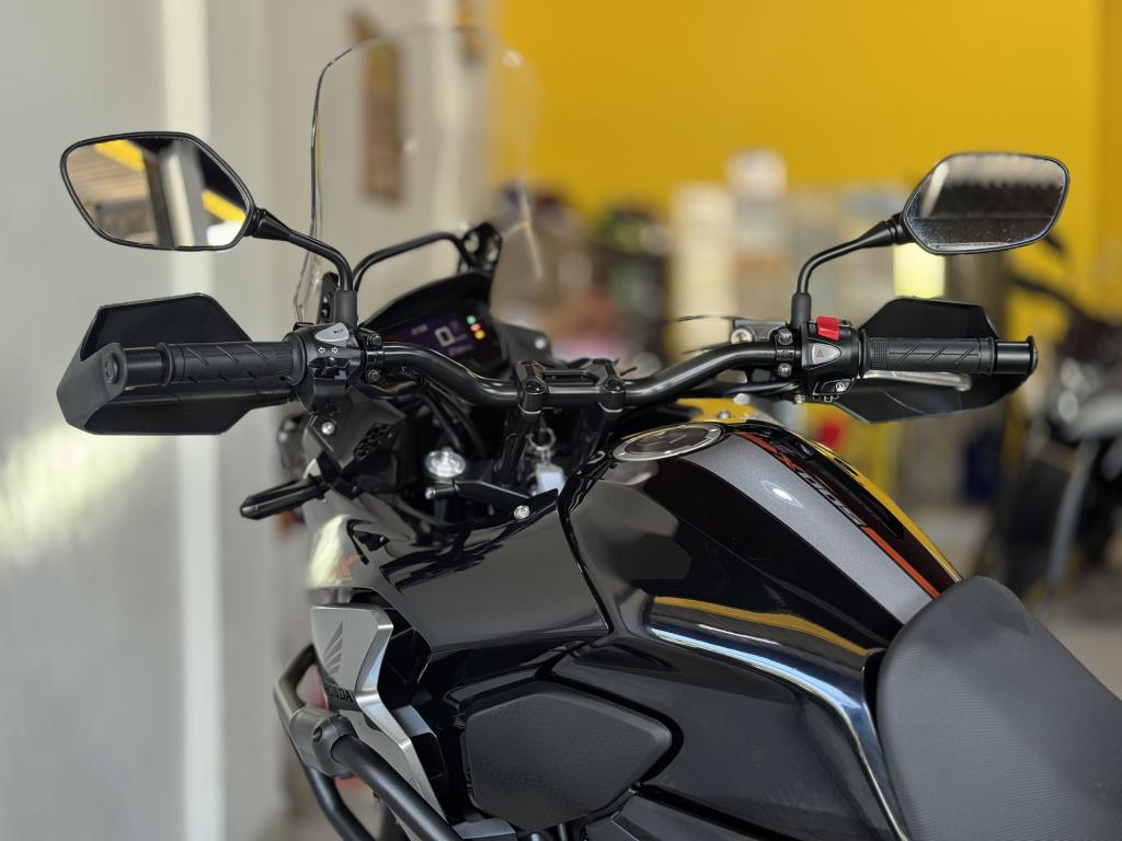 HONDA CB 500 X - Foto