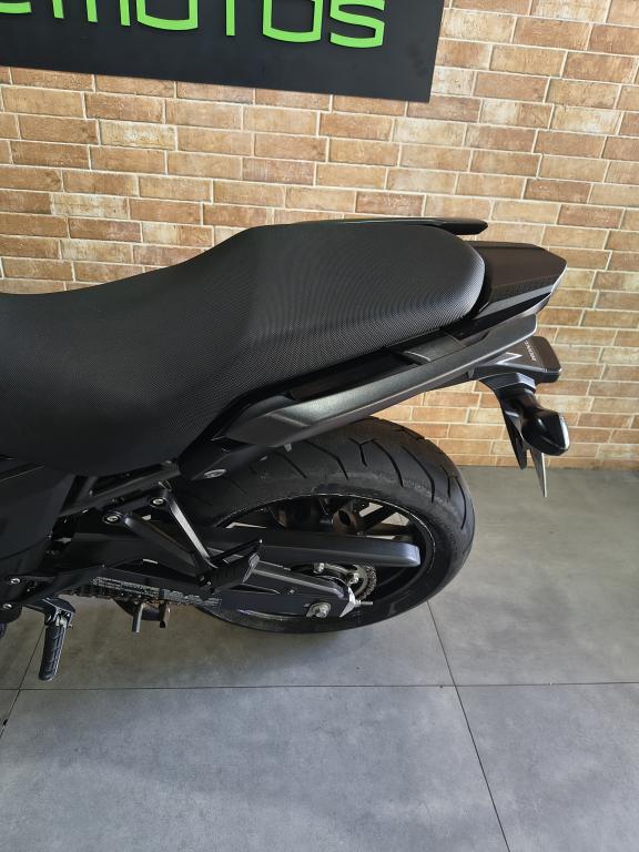 HONDA CB 500 X - Foto