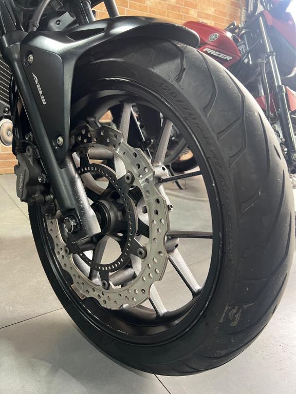 HONDA CB 500 X - Foto