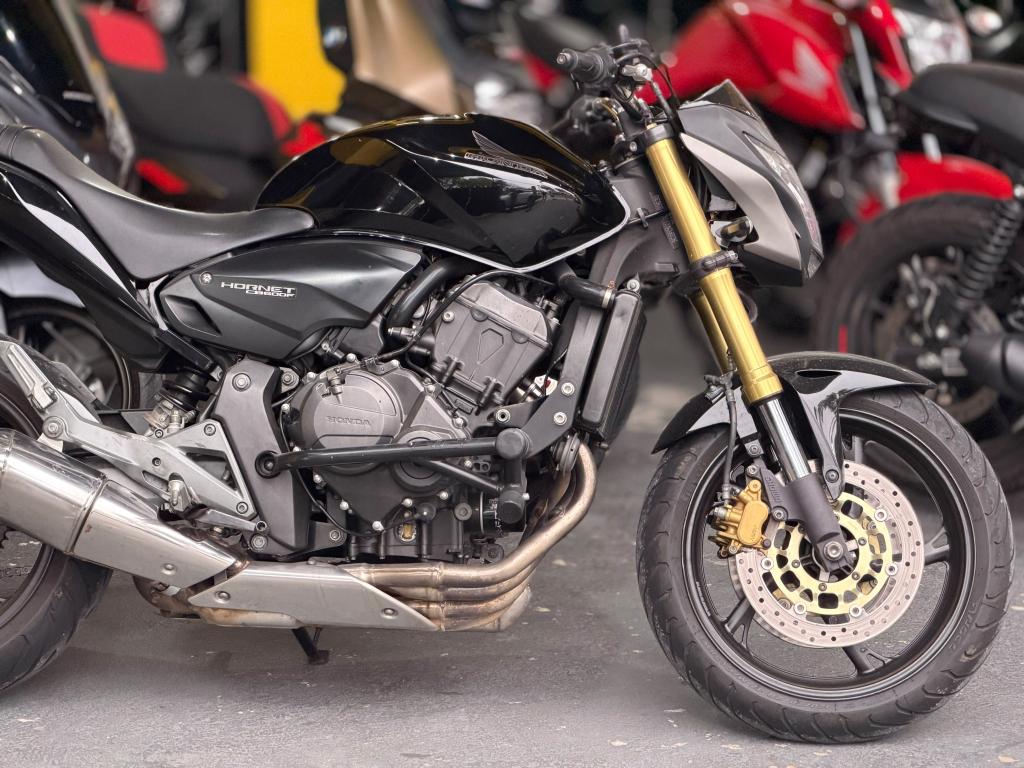 HONDA CB 600 F HORNET - Foto