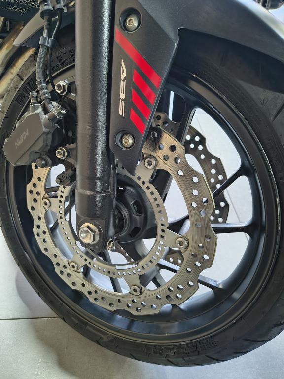 HONDA CB 650 F - Foto