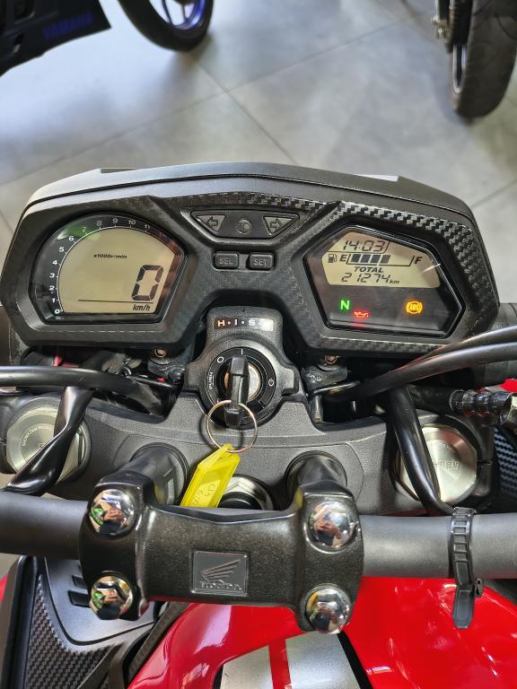 HONDA CB 650 F - Foto