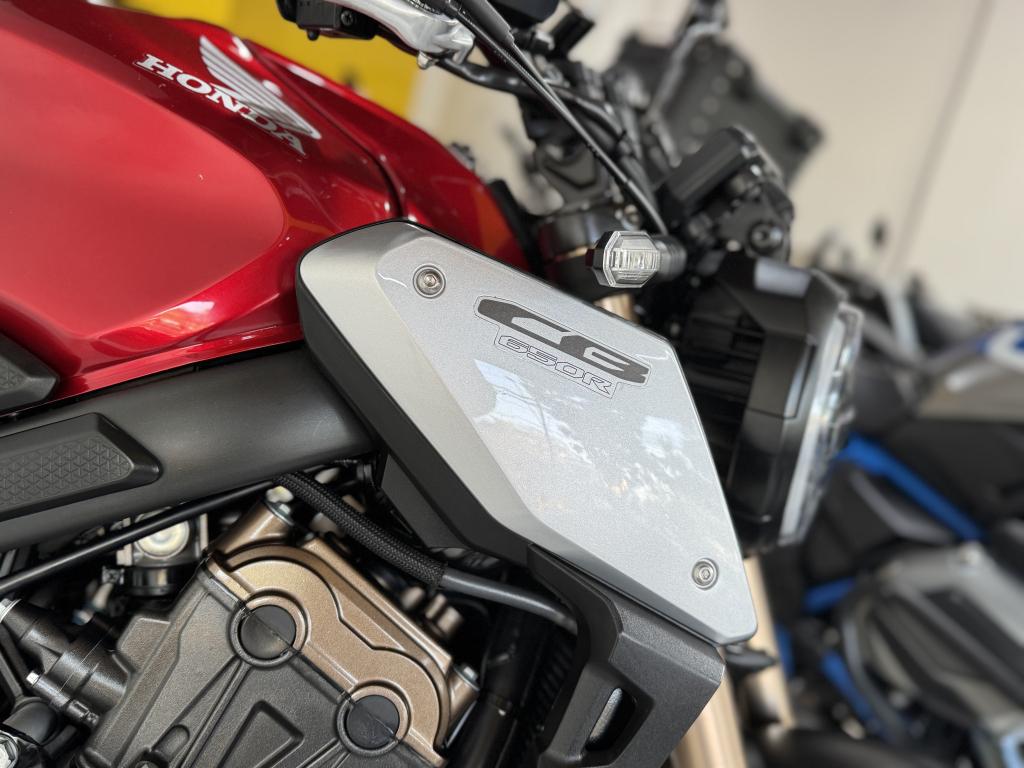 HONDA CB 650 R - Foto