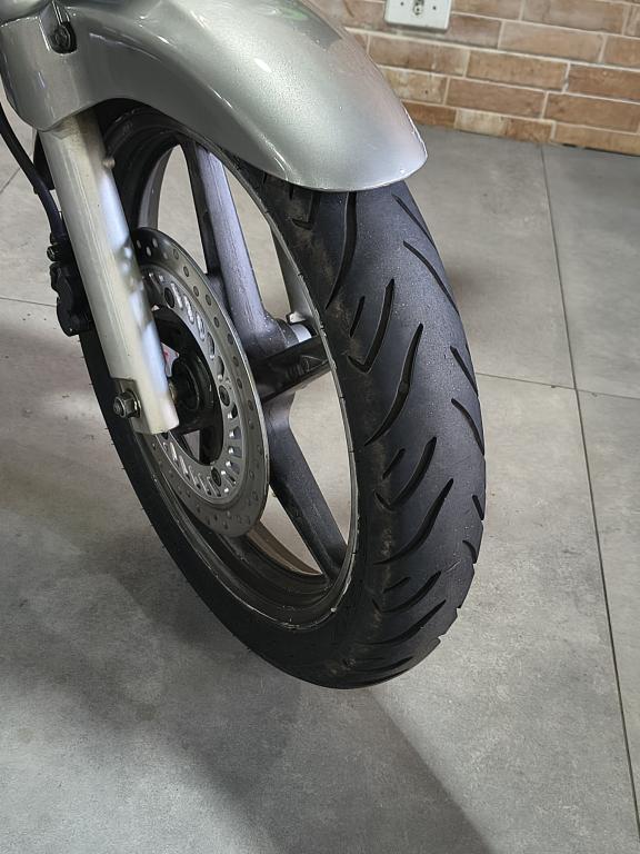 HONDA CBX Twister 250 - Foto