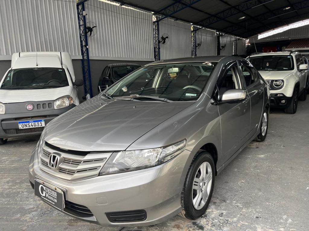 HONDA City Sedan - Foto