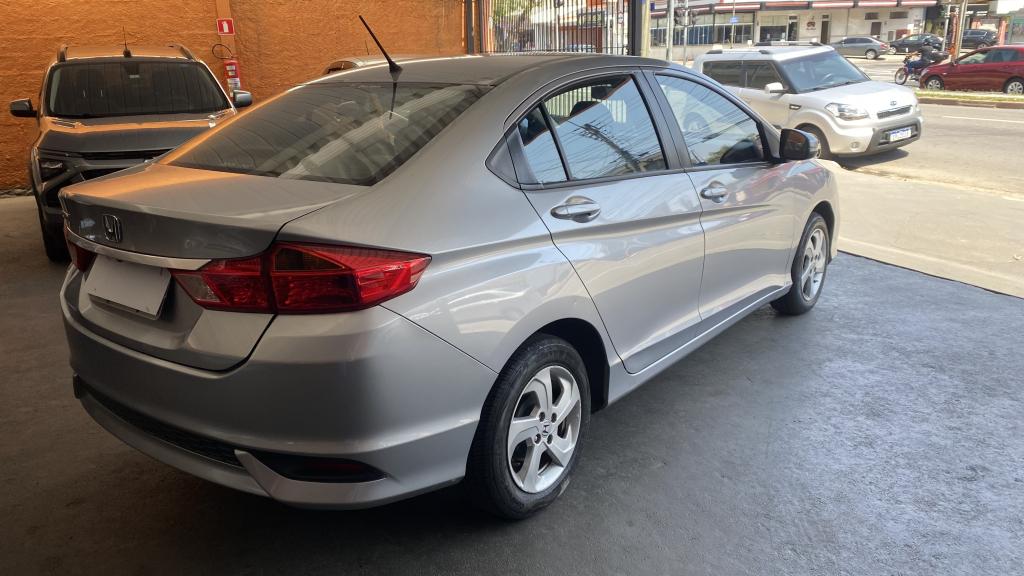 HONDA City Sedan - Foto