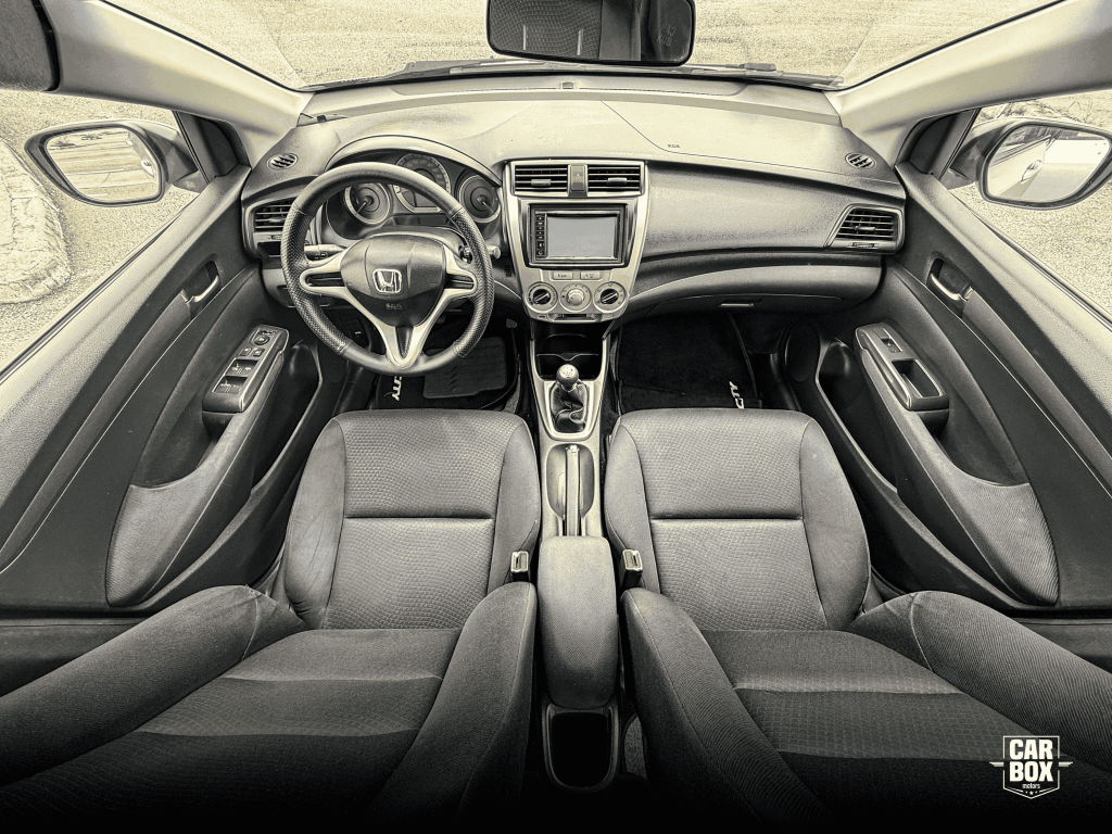 HONDA City Sedan - Foto