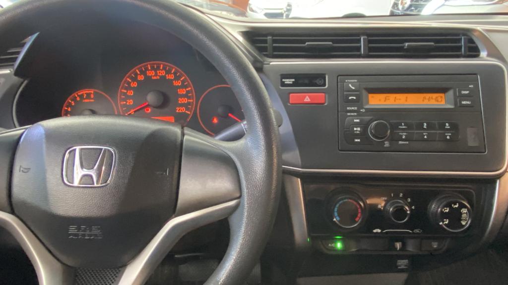 HONDA City Sedan - Foto