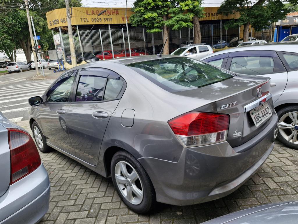 HONDA City Sedan - Foto