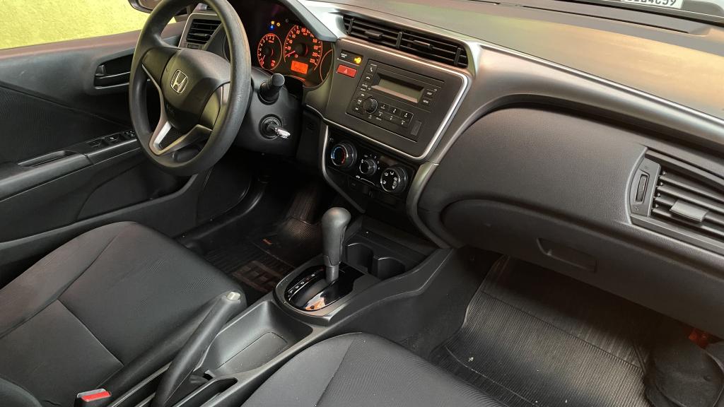 HONDA City Sedan - Foto