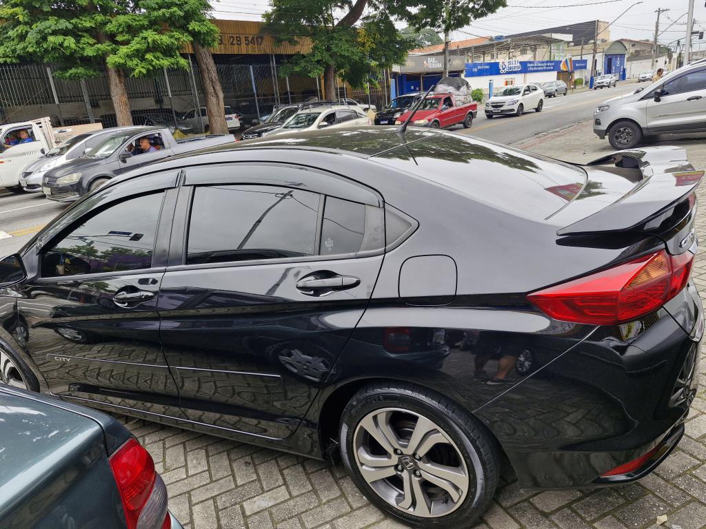 HONDA City Sedan - Foto