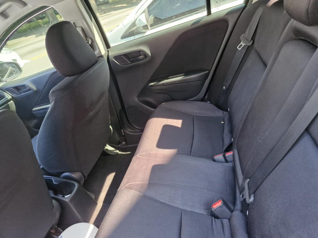 HONDA City Sedan - Foto