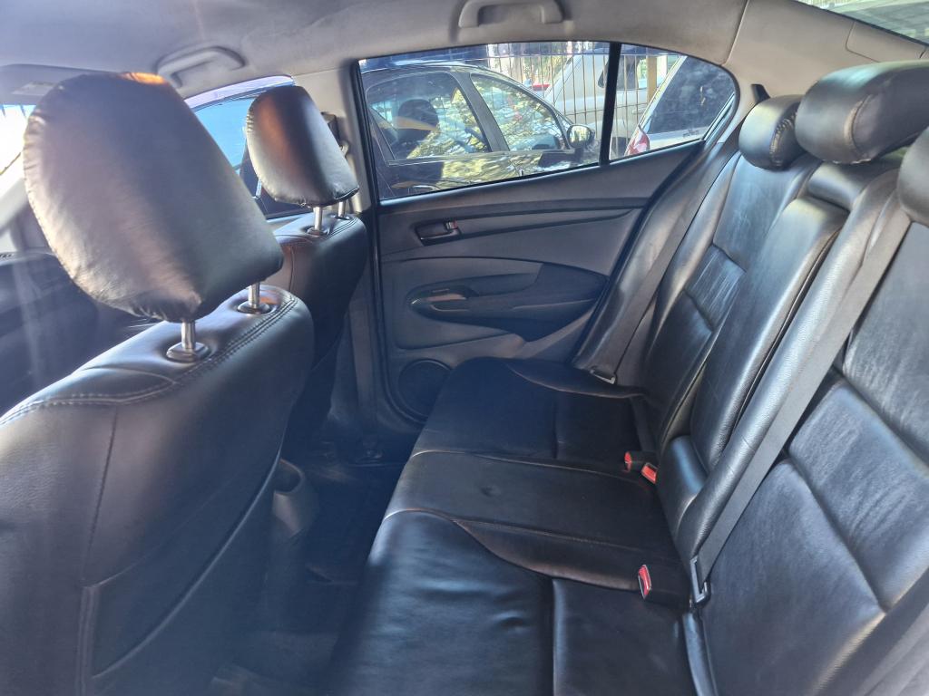 HONDA City Sedan - Foto