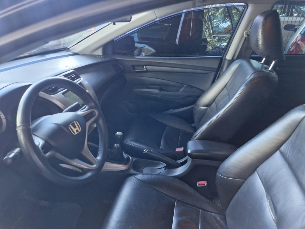HONDA City Sedan - Foto