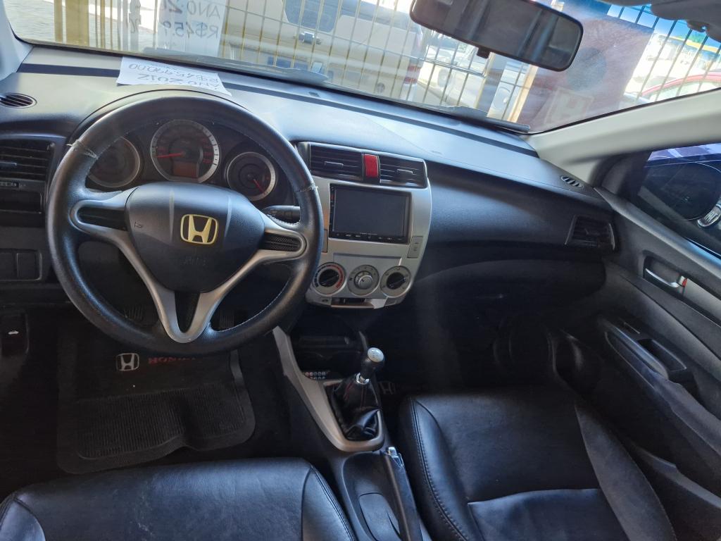 HONDA City Sedan - Foto
