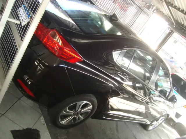 HONDA City Sedan - Foto