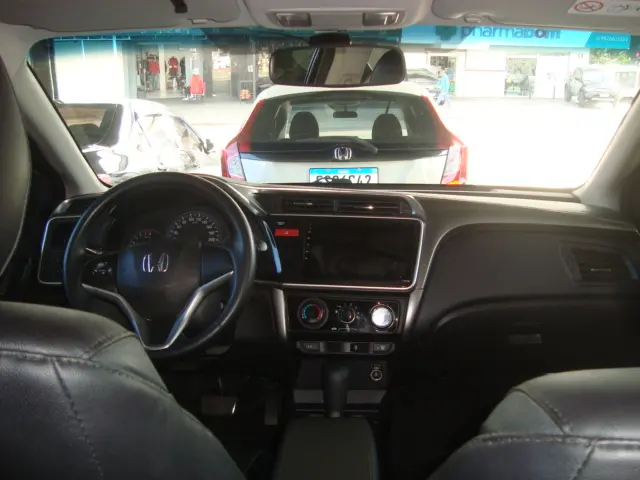 HONDA City Sedan - Foto