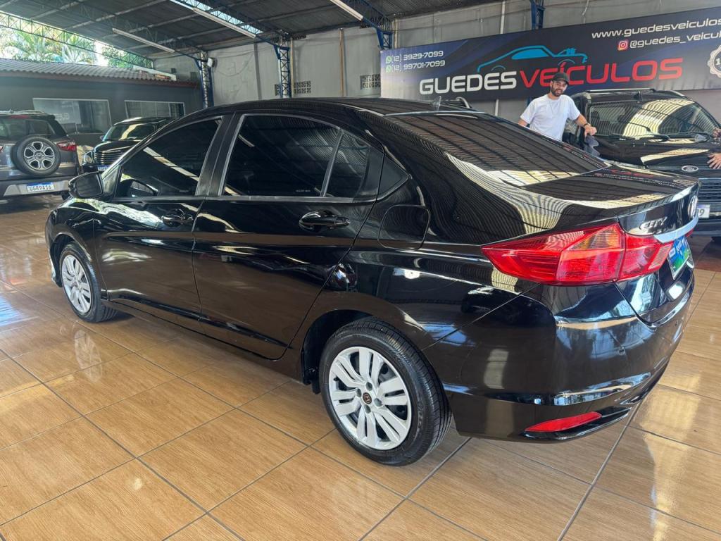 HONDA City Sedan - Foto