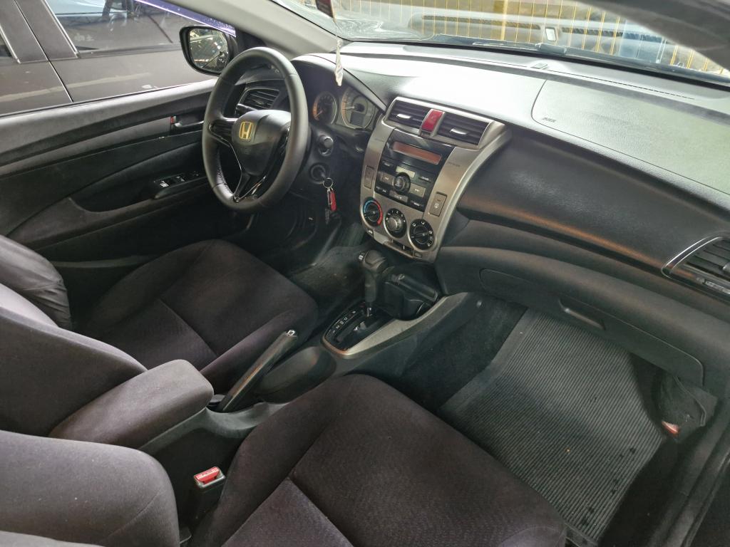 HONDA City Sedan - Foto