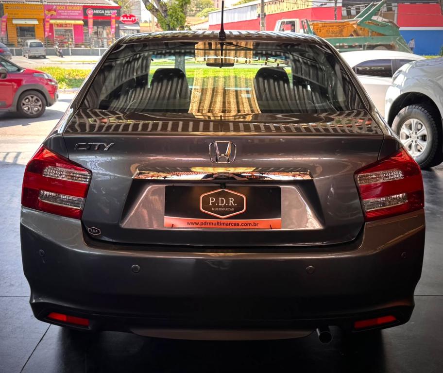 HONDA City Sedan - Foto
