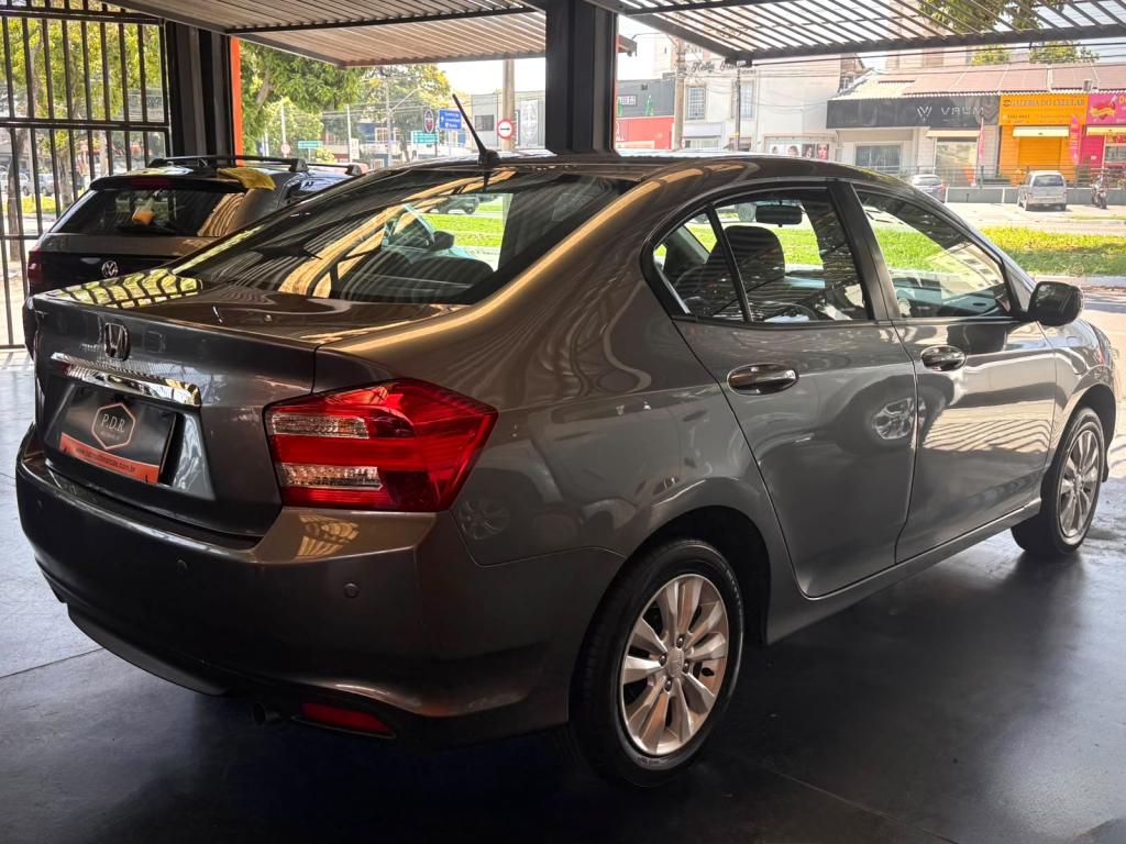 HONDA City Sedan - Foto