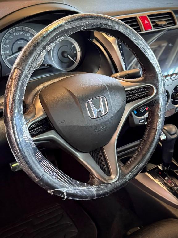 HONDA City Sedan - Foto