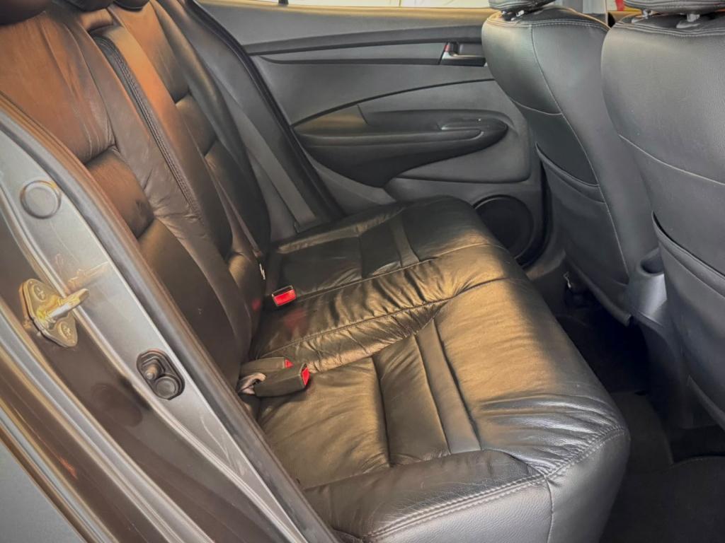HONDA City Sedan - Foto
