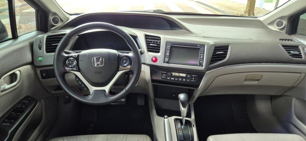 HONDA Civic - Foto