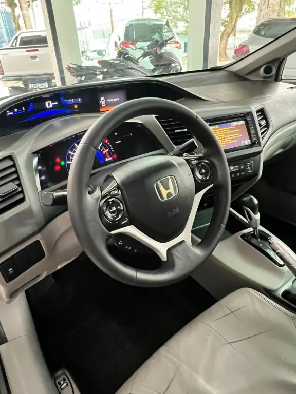 HONDA Civic - Foto