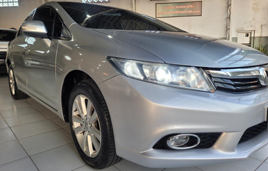 HONDA Civic - Foto