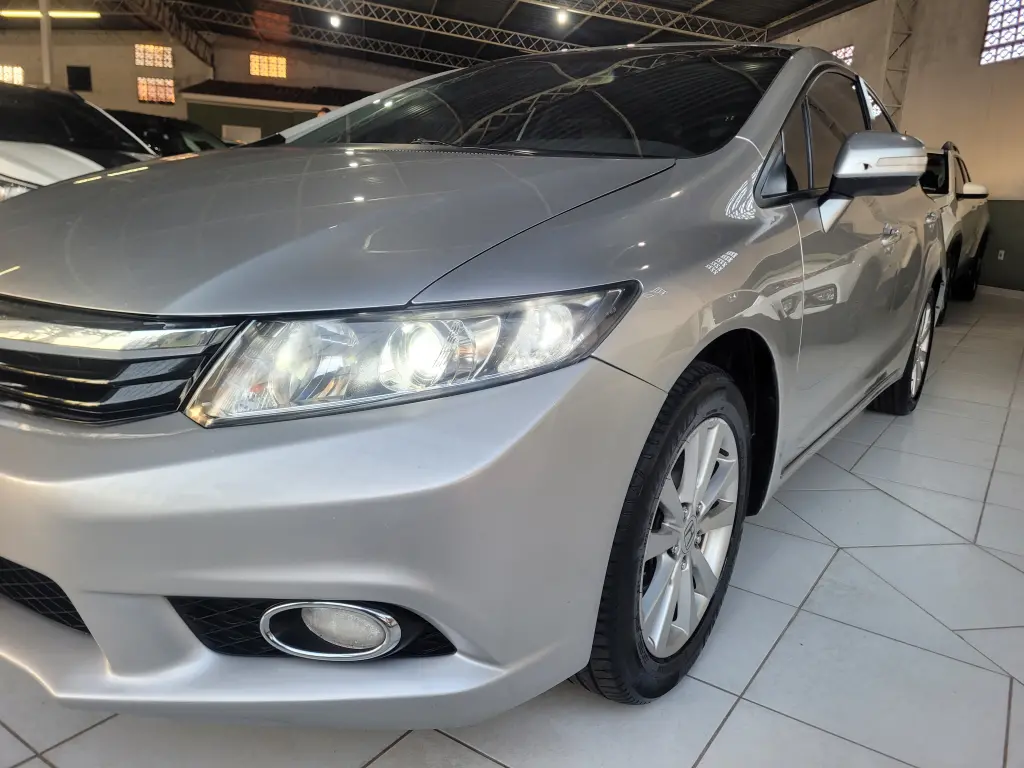 HONDA Civic - Foto
