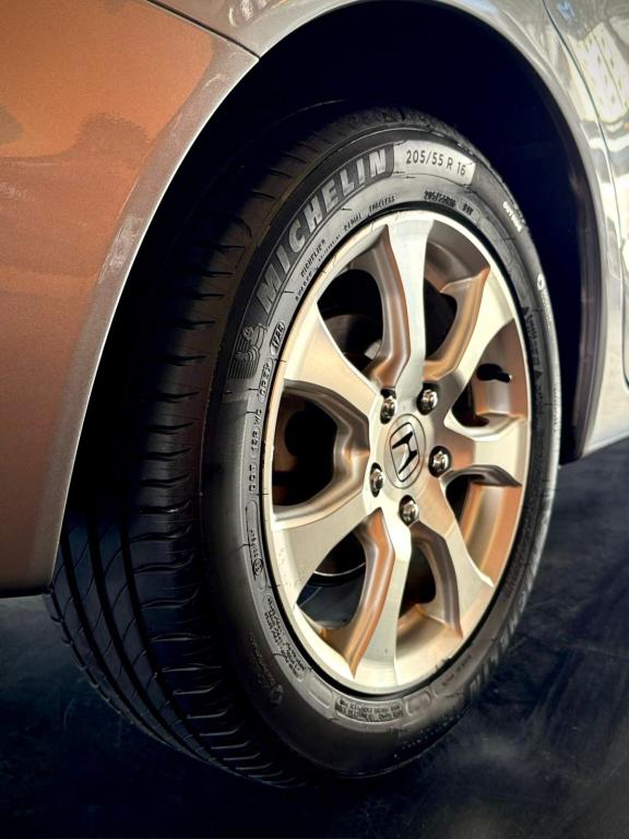 HONDA Civic - Foto