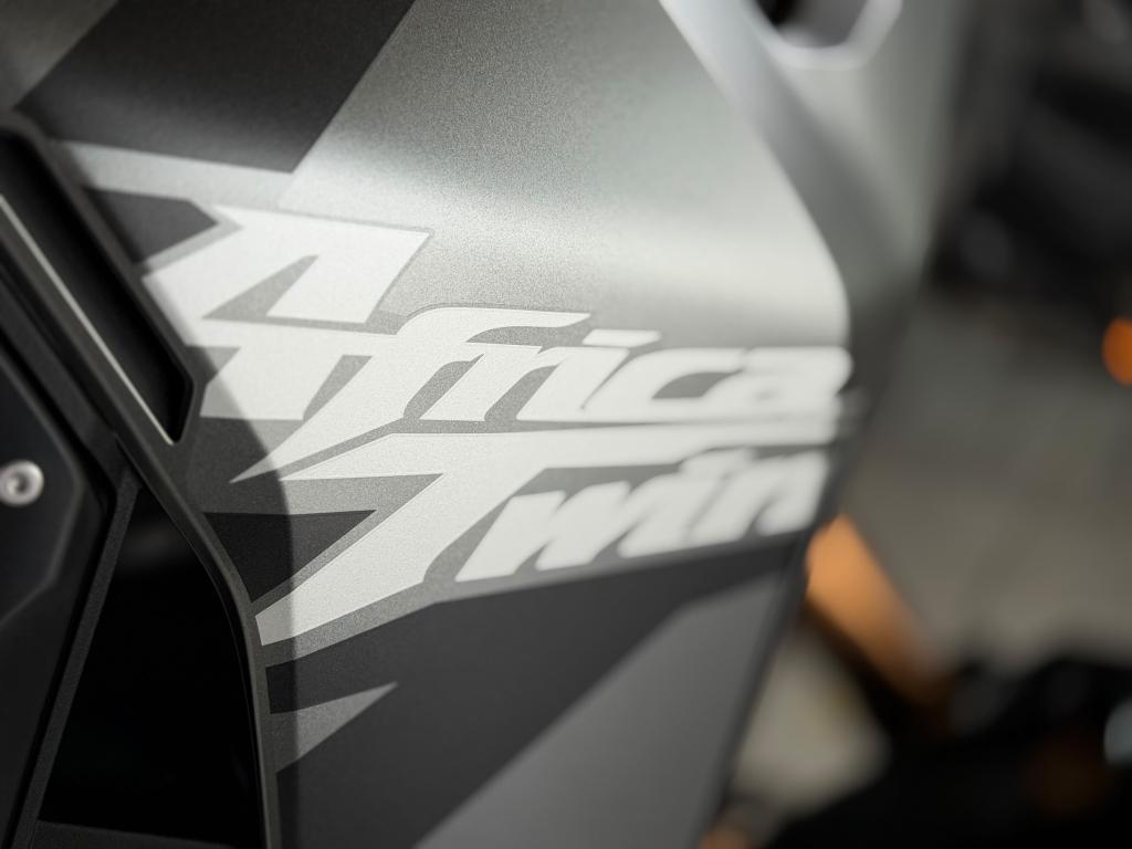 HONDA CRF 1100L Africa Twin - Foto