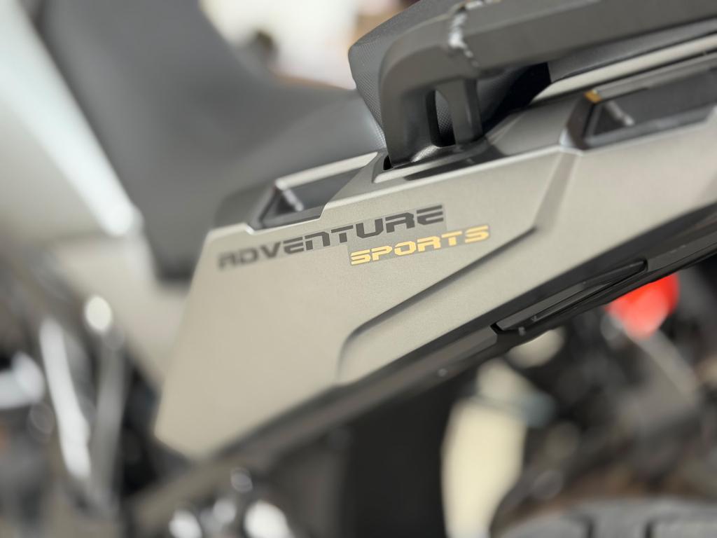 HONDA CRF 1100L Africa Twin - Foto