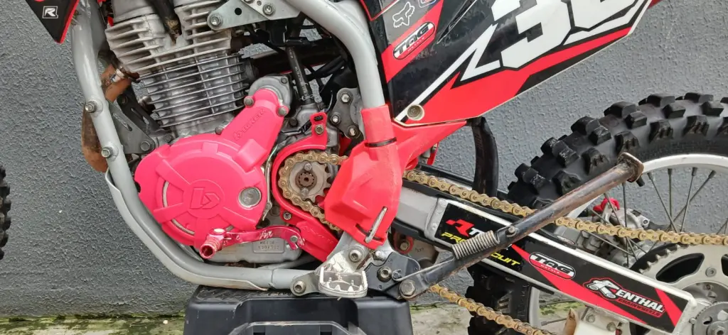 HONDA CRF 250 - Foto